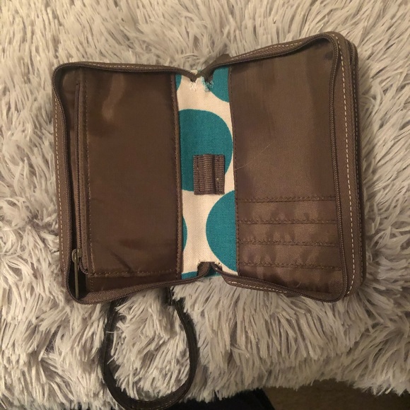 Thirty One Wristlet Wallet. - Picture 3 of 7